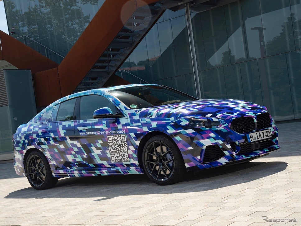 BMW 2シリーズ・グランクーペ の開発プロトタイプ《photo by BMW》