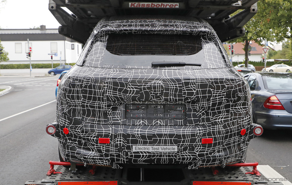 BMW iNEXT/i5 市販型プロトタイプ（スクープ写真）《APOLLO NEWS SERVICE》