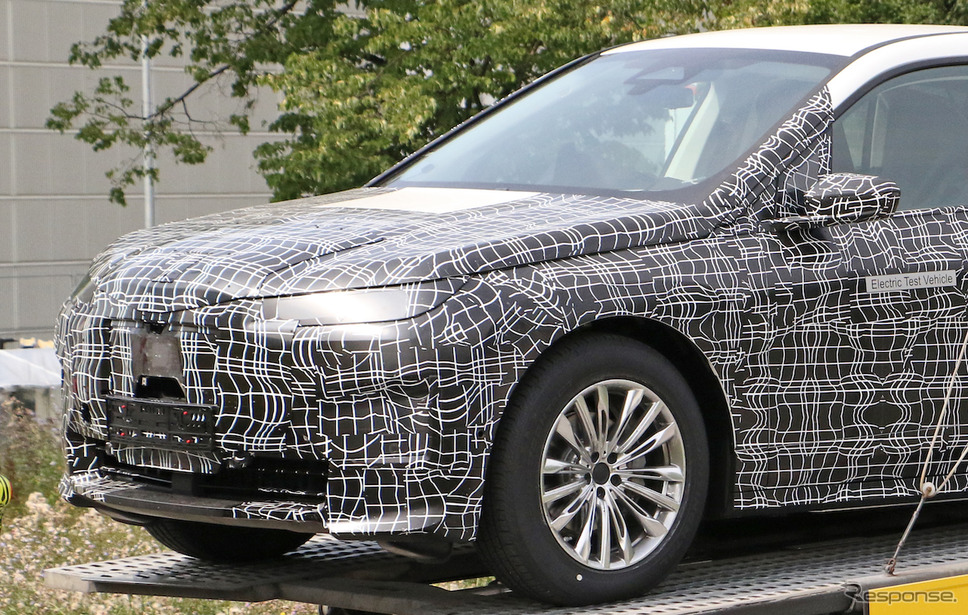 BMW iNEXT/i5 市販型プロトタイプ（スクープ写真）《APOLLO NEWS SERVICE》