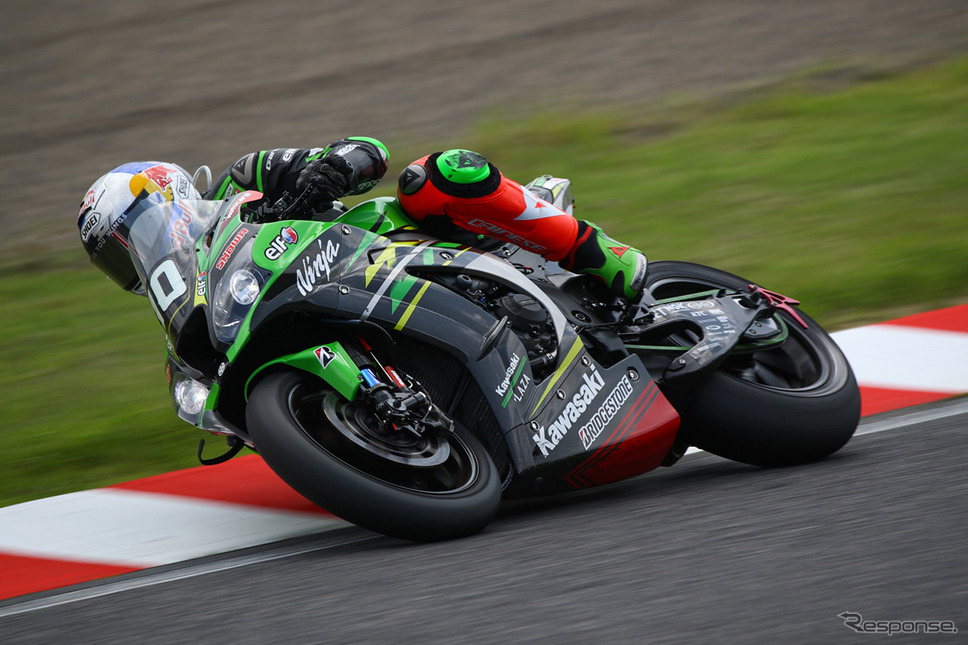 5番手のNo.10 Kawasaki Racing Team《撮影 益田和久》