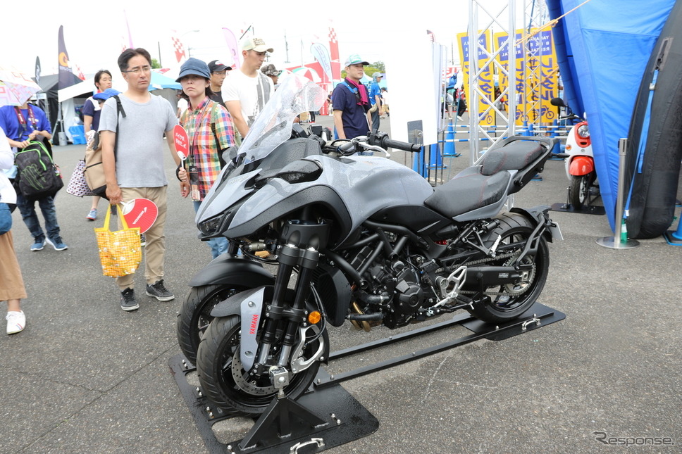 鈴鹿8耐ヤマハ発動機ブース《撮影 先川知香》
