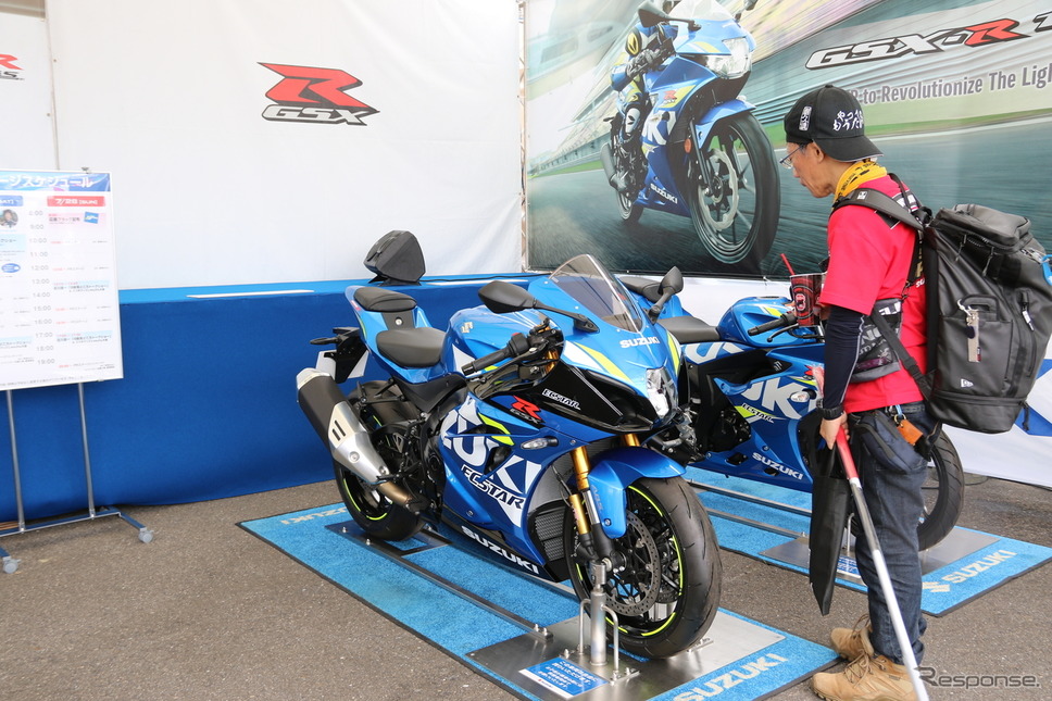 鈴鹿8耐スズキブース《撮影 先川知香》