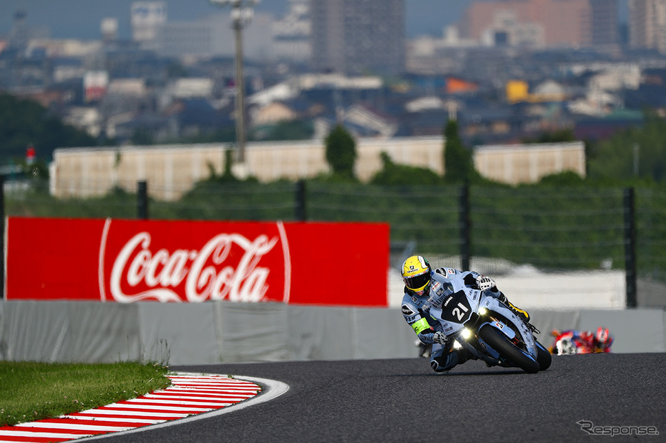 2位のNo.21 YAMAHA FACTORY RACING TEAM《Photo:Kazuhisa Masuda/撮影 益田和久》