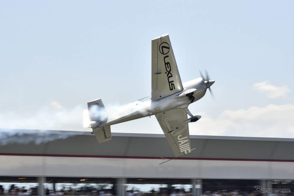 yoshi.MUROYA LEXUS CROSSING Special Flight《撮影 雪岡直樹》