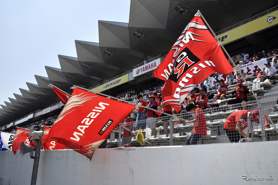 SUPER GT私設応援団（SUPER GT 第5戦）《撮影 雪岡直樹》