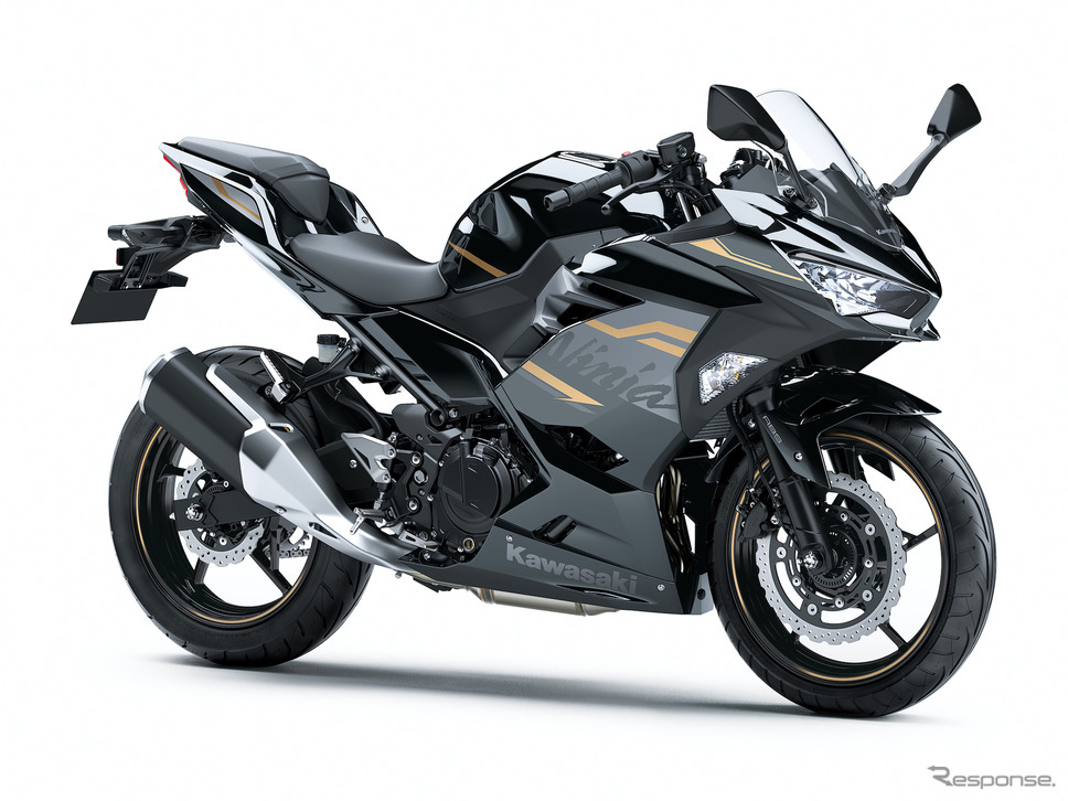 カワサキNinja 400《写真 カワサキモータースジャパン》
