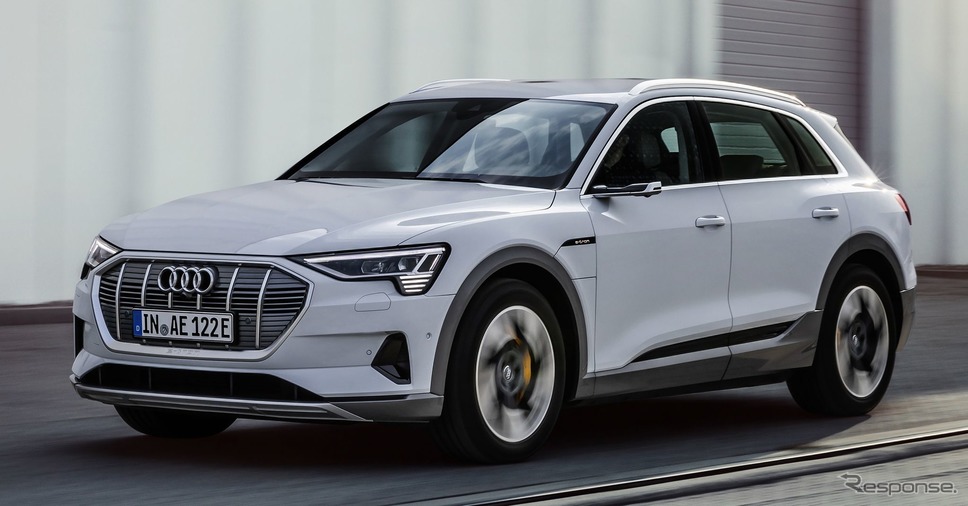 アウディ e-tron の「50クワトロ」《photo by Audi》