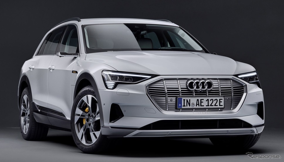 アウディ e-tron の「50クワトロ」《photo by Audi》