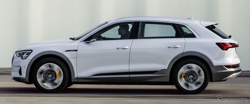 アウディ e-tron の「50クワトロ」《photo by Audi》
