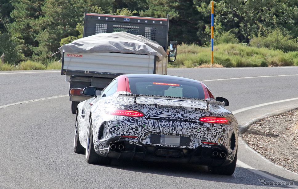 メルセデスAMG GT R ブラックシリーズ 市販型プロトタイプ(スクープ写真)《APOLLO NEWS SERVICE》