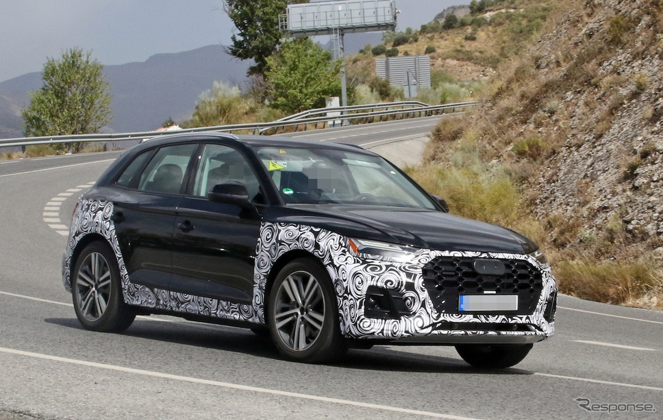 アウディ Q5 改良新型(PHEV)スクープ写真《APOLLO NEWS SERVICE》