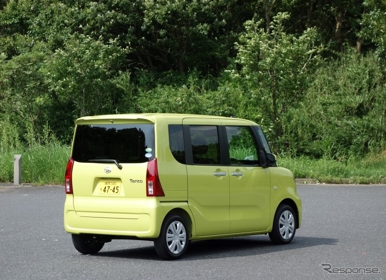 【青山尚暉のわんダフルカーライフ】大型犬や多頭を余裕で乗せられる軽自動車は?《撮影 青山尚暉》