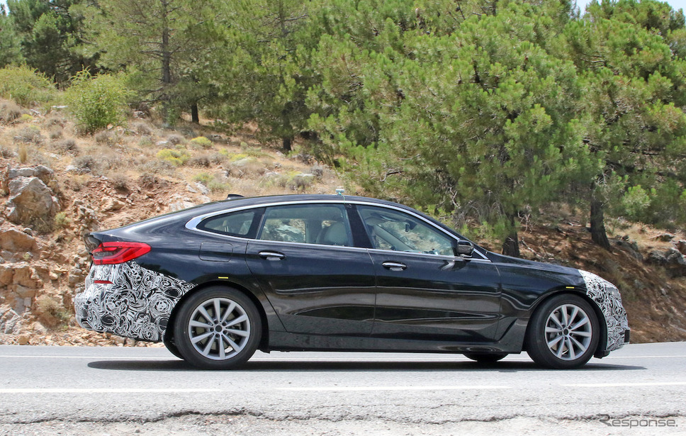BMW 6シリーズGT 改良新型 スクープ写真《APOLLO NEWS SERVICE》