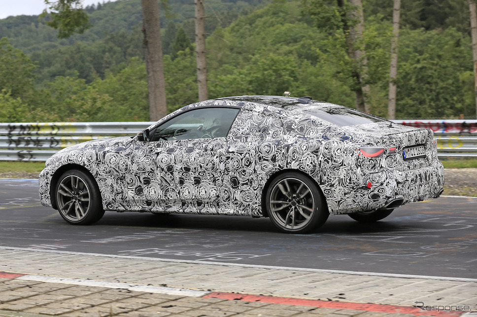 BMW 4シリーズクーペ スクープ写真《APOLLO NEWS SERVICE》