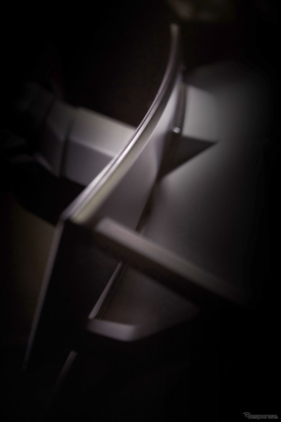 BMW iNEXTの新開発デジタルコクピット。大型曲面ディスプレイ採用《photo by BMW》
