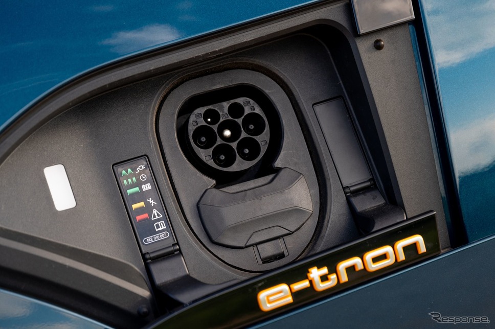 アウディ e-tron《photo by Audi》