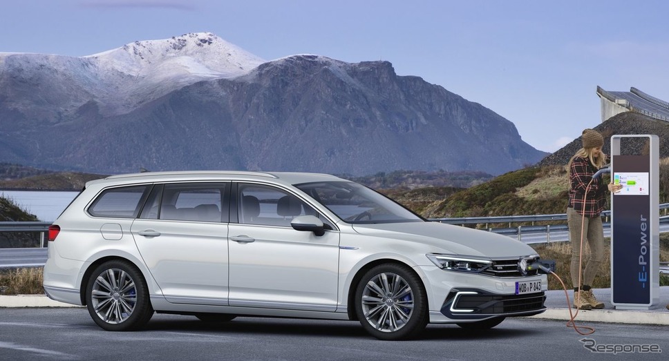 フォルクスワーゲン・パサート ・ヴァリアント GTE 改良新型《photo by VW》