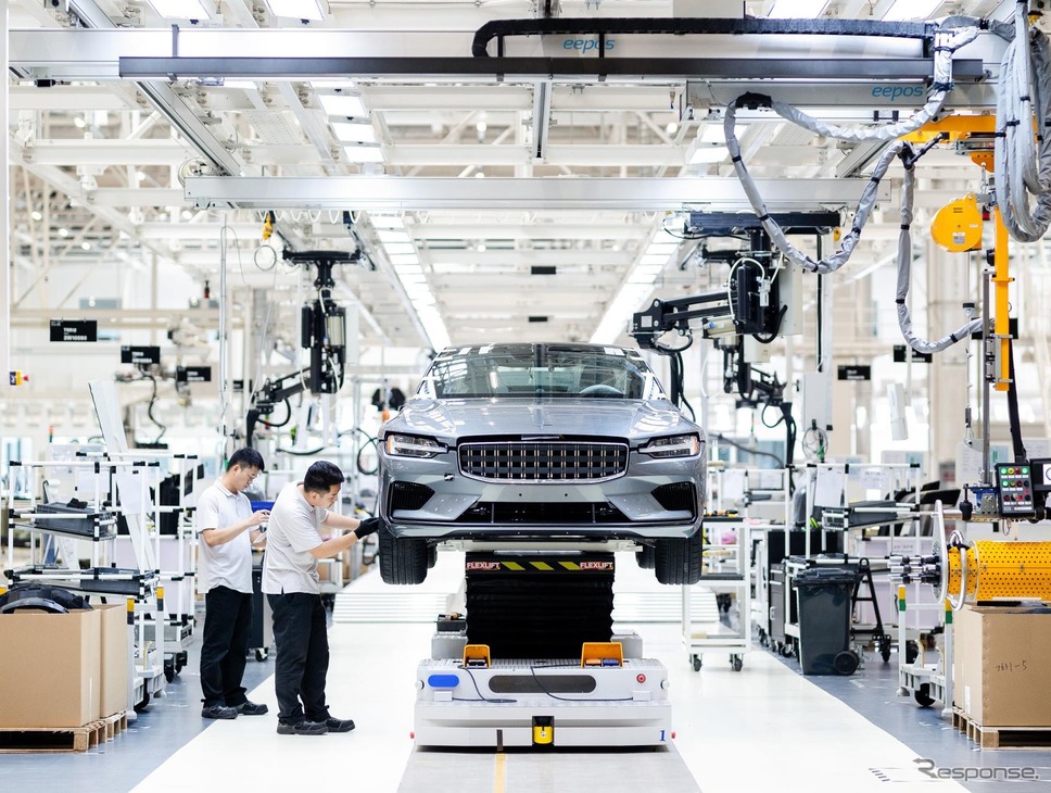 ポールスタープロダクションセンターで生産されるポールスター1《photo by Polestar》