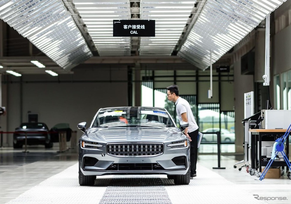 ポールスタープロダクションセンターで生産されるポールスター1《photo by Polestar》