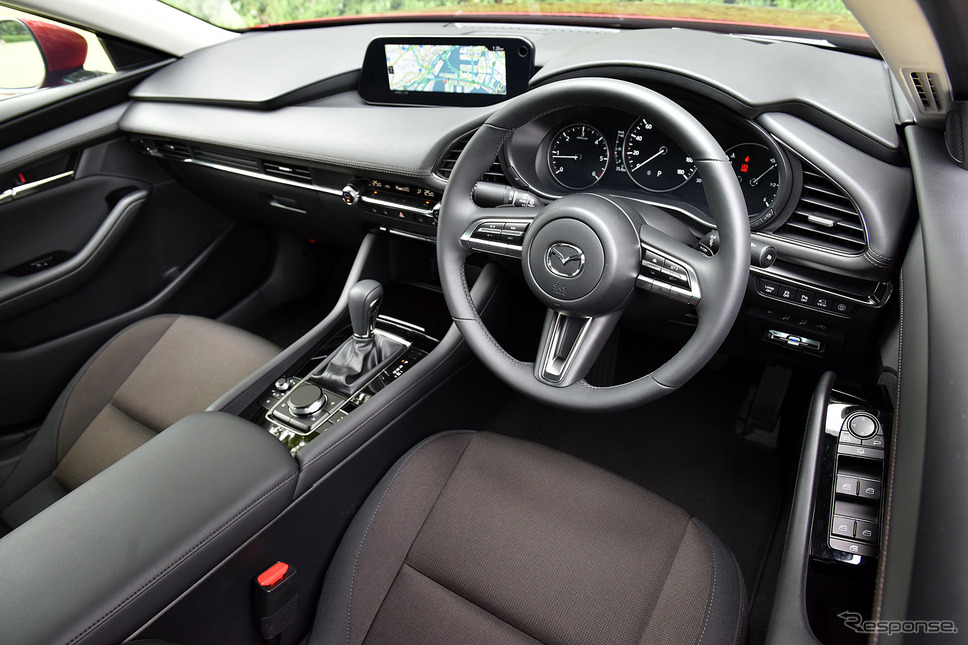 マツダ3新型 ファストバック(2.0 SKYACTIV-G)《撮影 中野英幸》