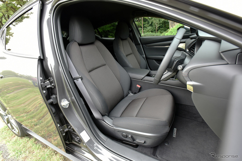 マツダ3新型 ファストバック(2.0 SKYACTIV-G)《撮影 中野英幸》