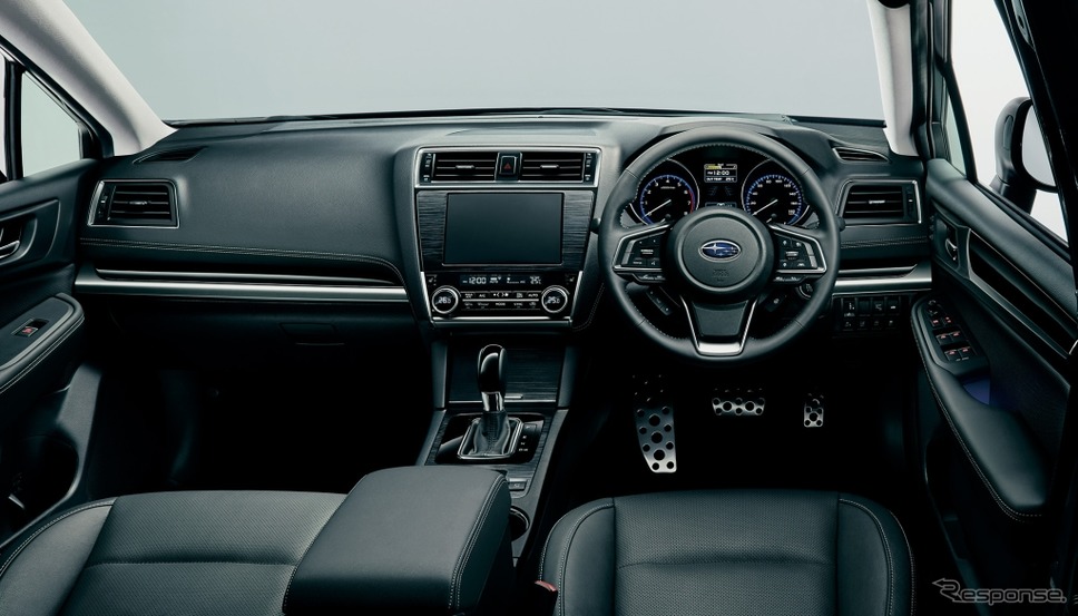レガシィ B4 リミテッド《写真 SUBARU》