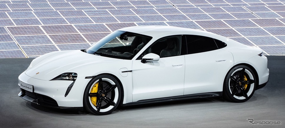 ポルシェ・タイカン《photo by Porsche》
