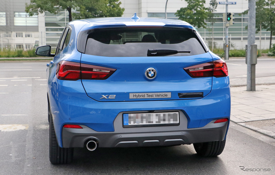 BMW X2 xDrive25e 市販型プロトタイプ スクープ写真《APOLLO NEWS SERVICE》