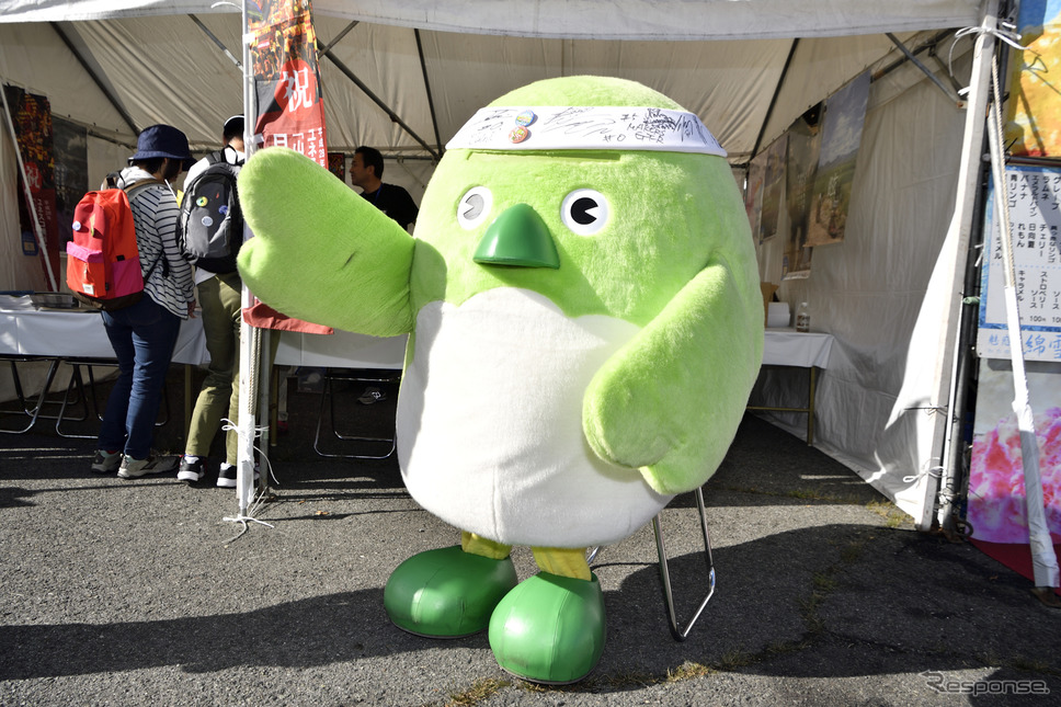 オートポリスイベント広場《雪岡直樹》