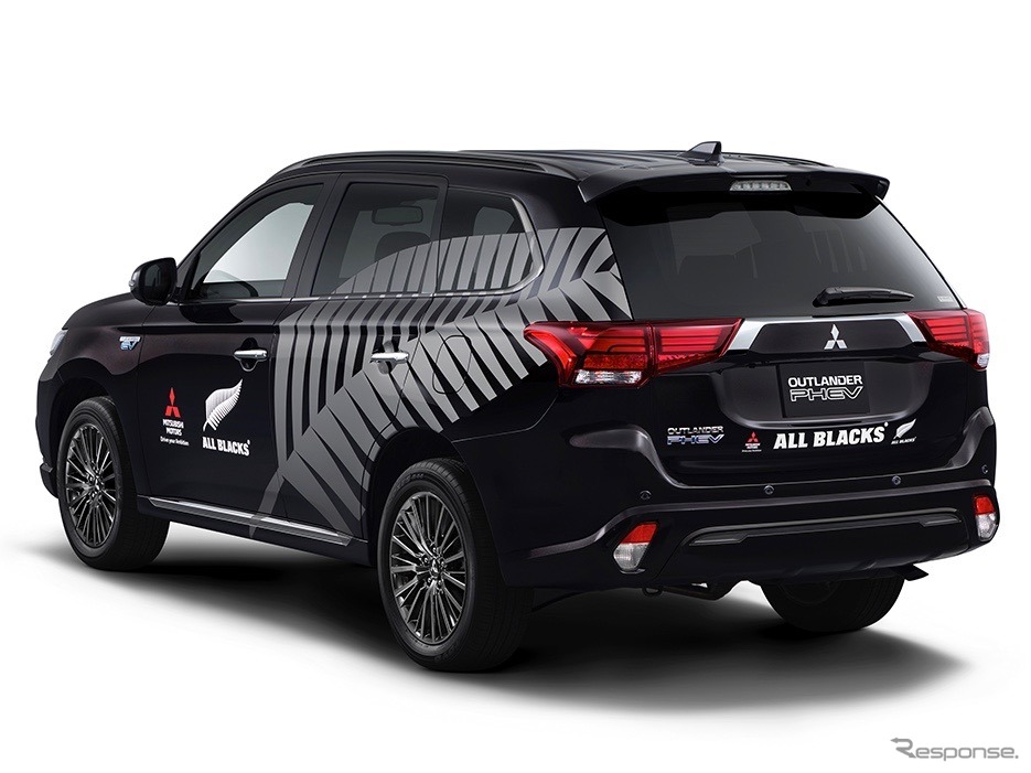 アウトランダーPHEV(サポートカー)《画像:三菱自動車》