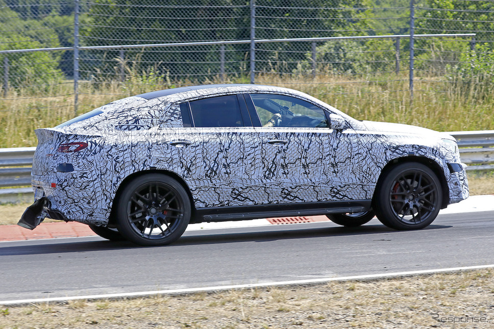メルセデス AMG GLE 63クーペ（スクープ写真）《APOLLO NEWS SERVICE》