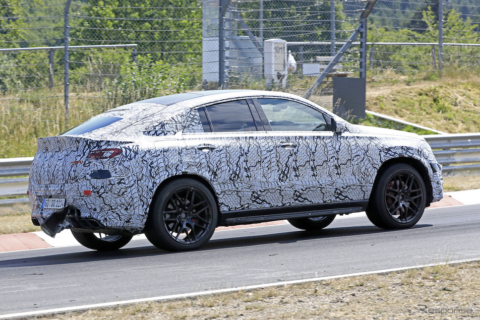 メルセデス AMG GLE 63クーペ（スクープ写真）《APOLLO NEWS SERVICE》