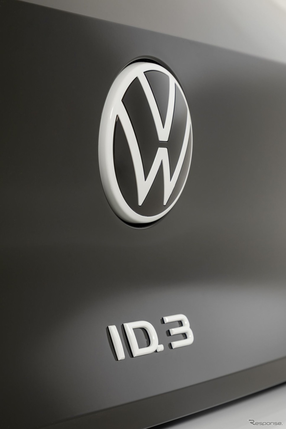 フォルクスワーゲンの新しいロゴ《photo by VW》