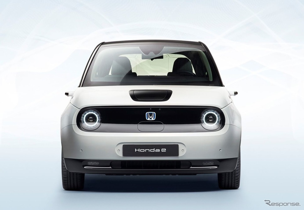 ホンダ e の量産モデル《photo by Honda》