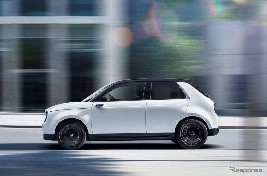 ホンダ e の量産モデル《photo by Honda》