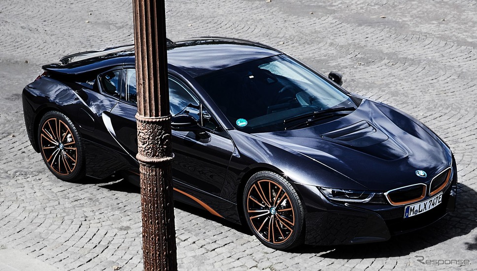 BMW i8 の最終限定車のアルティメット・ソフィスト・エディション《photo by BMW》