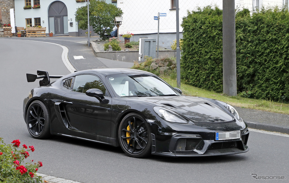 ポルシェ 718 ケイマン GT4 RS スクープ写真《APOLLO NEWS SERVICE》