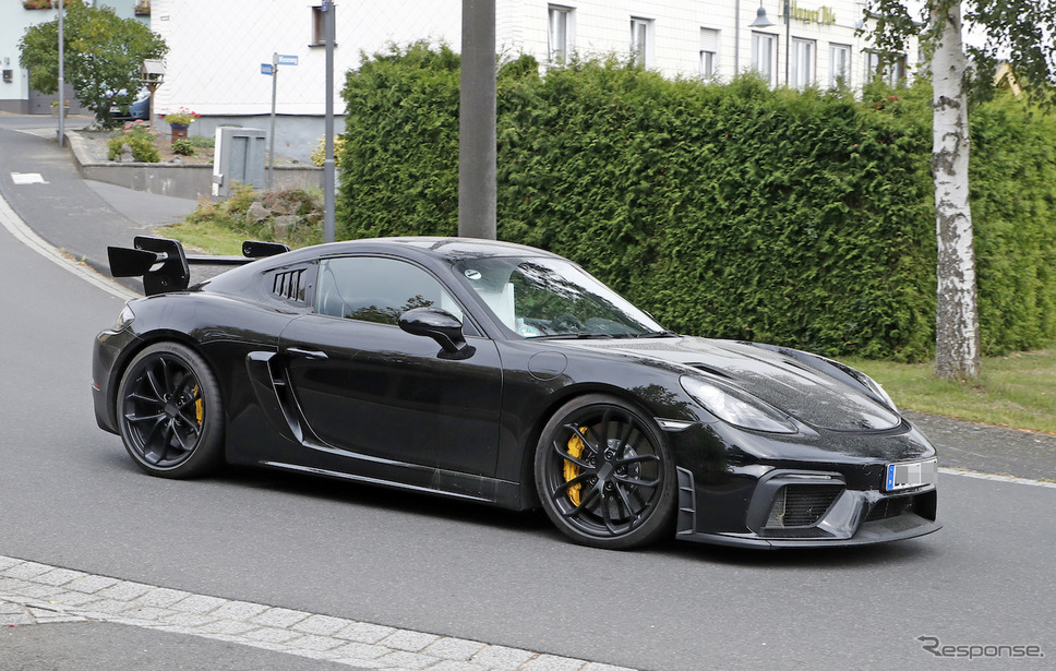 ポルシェ 718 ケイマン GT4 RS スクープ写真《APOLLO NEWS SERVICE》