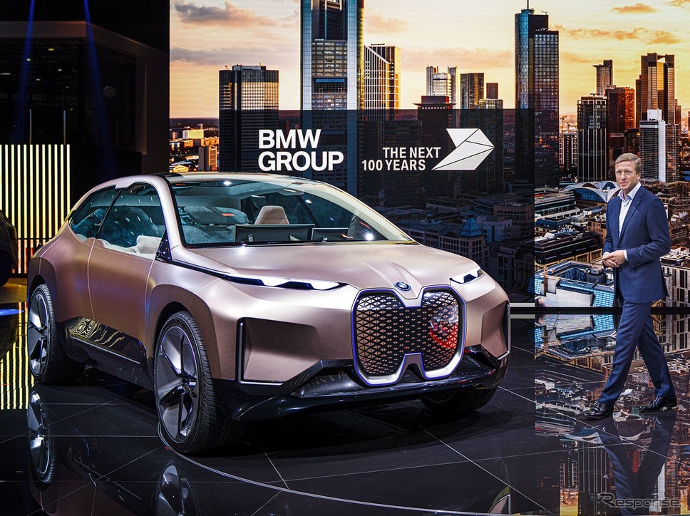 BMW ヴィジョン iNEXT(フランクフルトモーターショー2019)《photo by BMW》