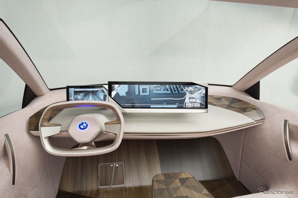 BMW ヴィジョン iNEXT《photo by BMW》