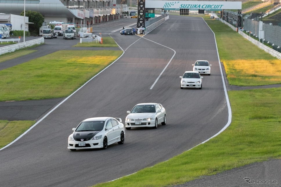 鈴鹿サーキット 国際レーシングコース(フルコース)を走行《写真 上田和則》