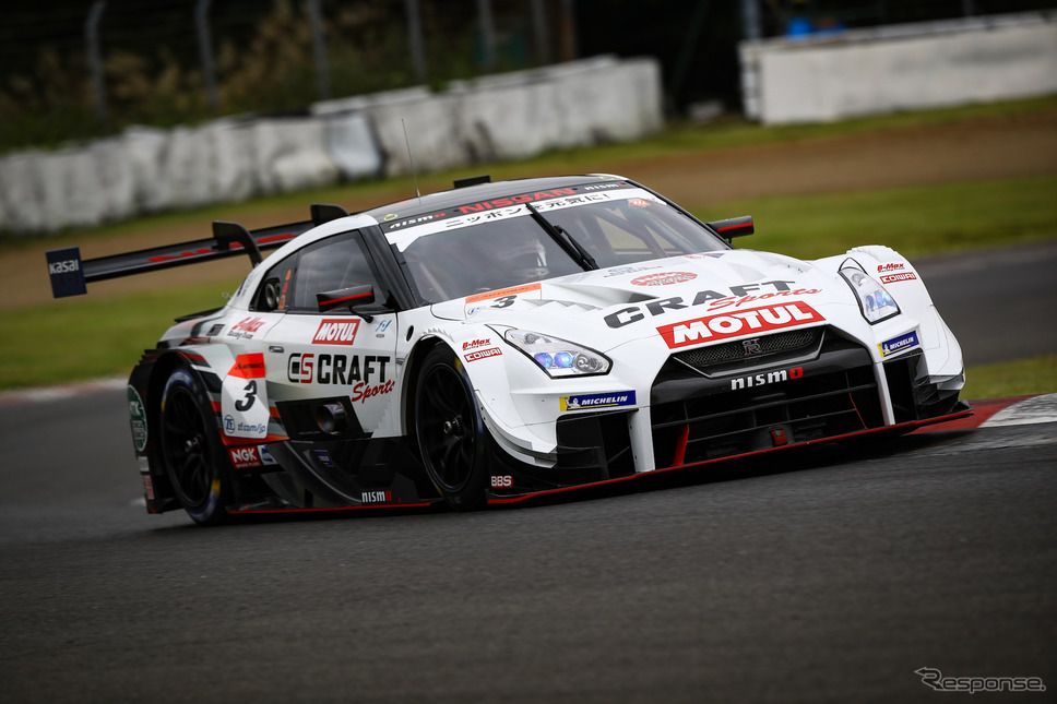 GT500クラス予選7位の#3 GT-R。《撮影 益田和久》