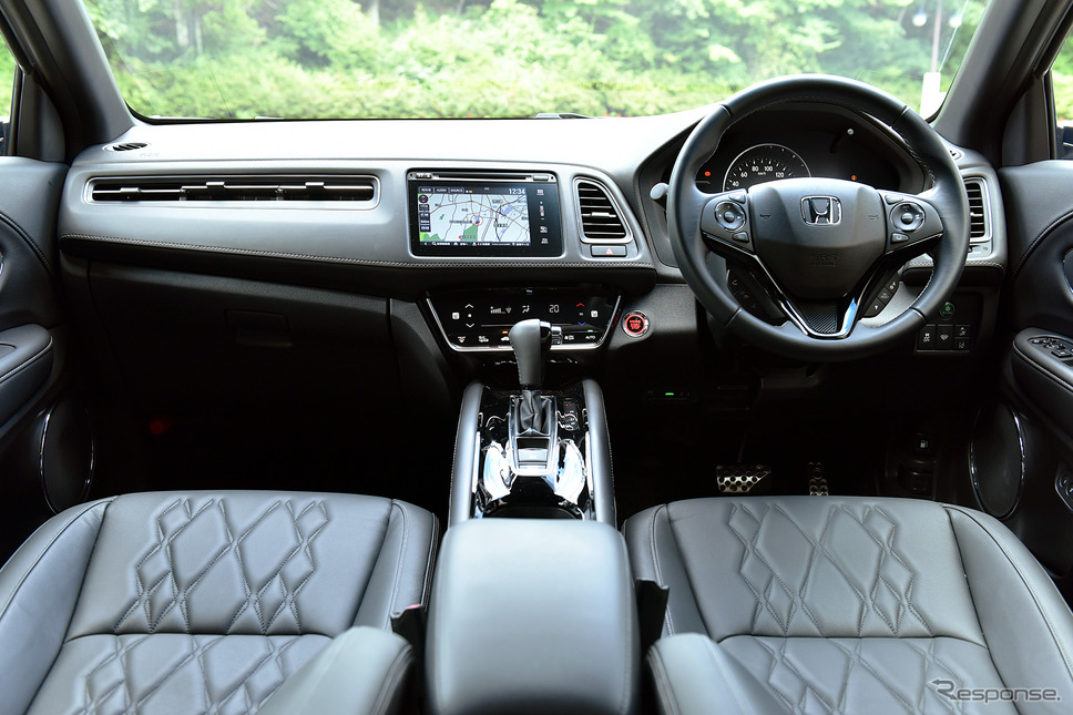 ホンダ ヴェゼル ツーリング(VEZEL TOURING・Honda SENSING)《撮影 中野英幸》