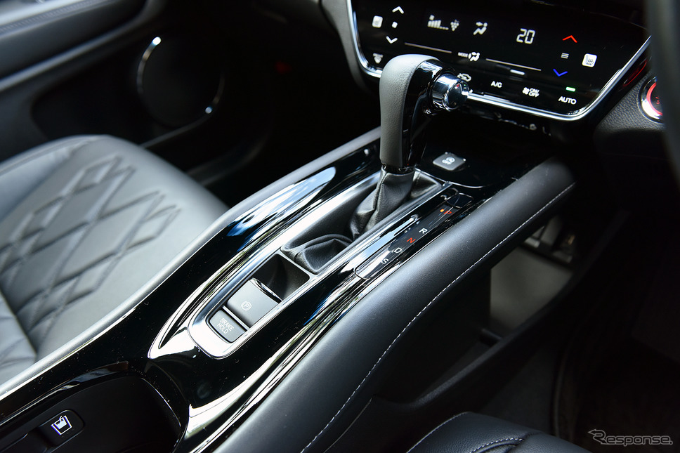 ホンダ ヴェゼル ツーリング(VEZEL TOURING・Honda SENSING)《撮影 中野英幸》