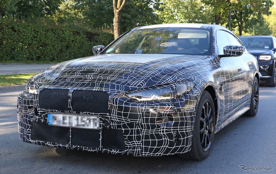 BMW 4シリーズ グランクーペ 新型プロトタイプ(スクープ写真)《APOLLO NEWS SERVICE》