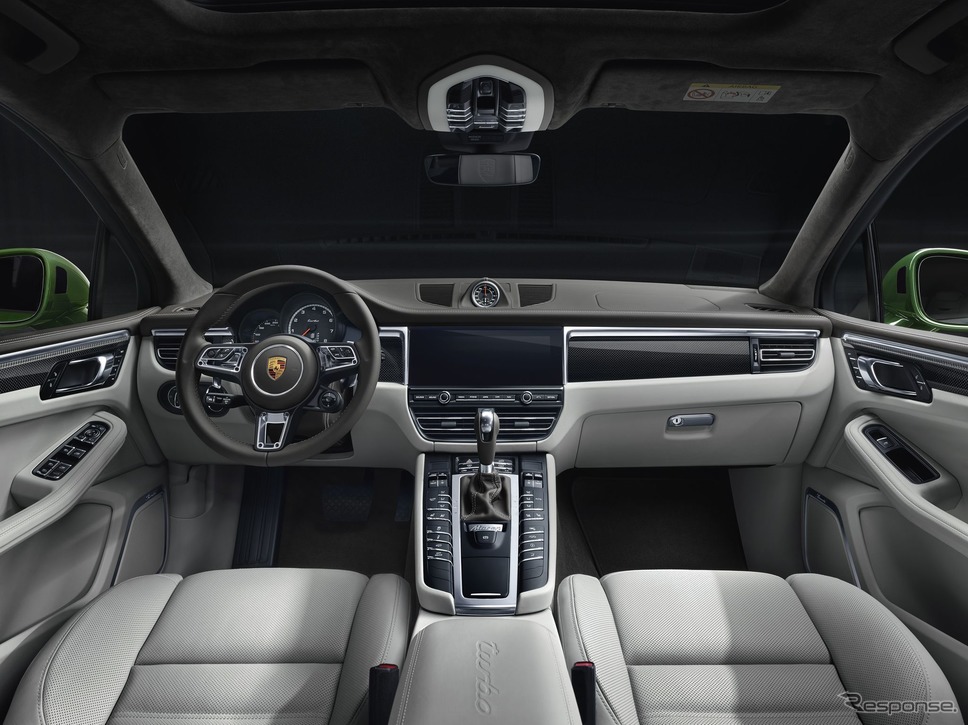 ポルシェ・マカン・ターボ 改良新型《photo by Porsche》