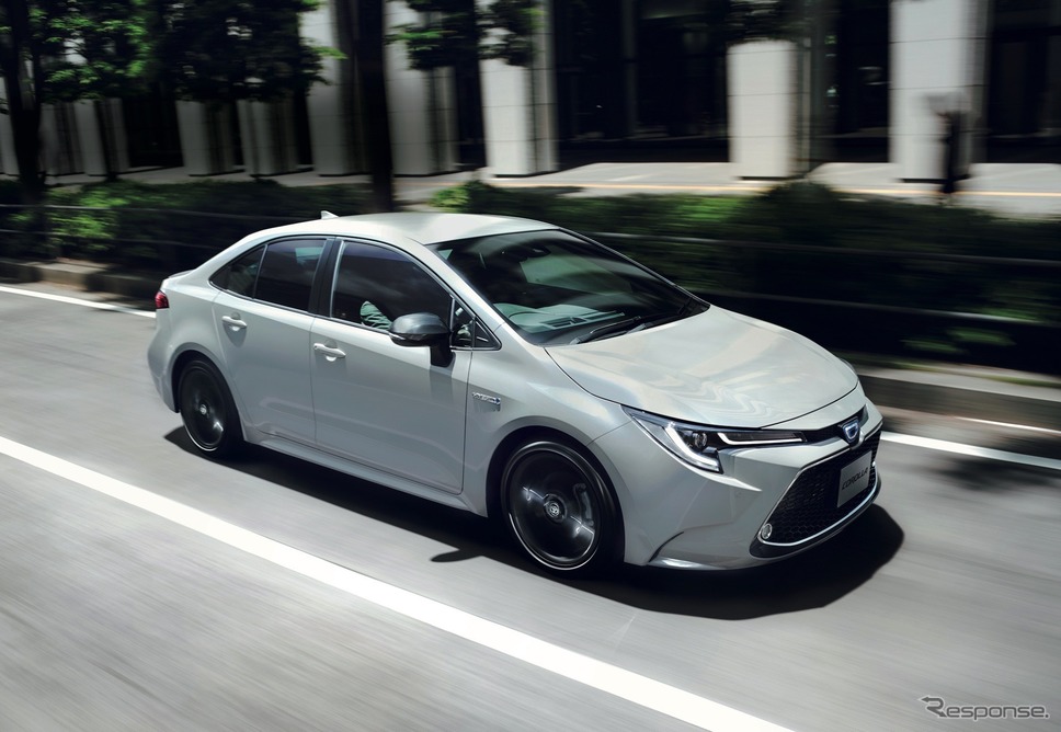 トヨタ・カローラ新型《写真:トヨタ自動車》
