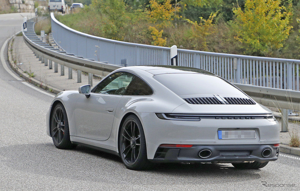 ポルシェ 911 GTS 開発車両(スクープ写真)《APOLLO NEWS SERVICE》