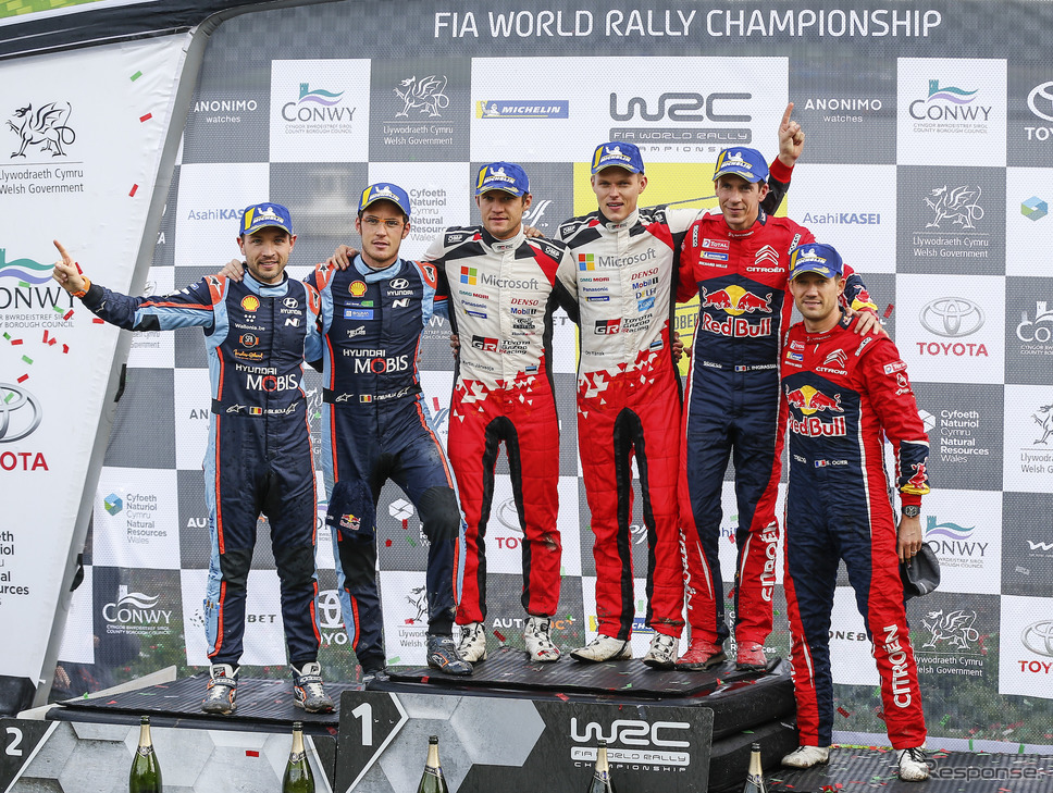 WRC第12戦の表彰式。《写真提供 TOYOTA》
