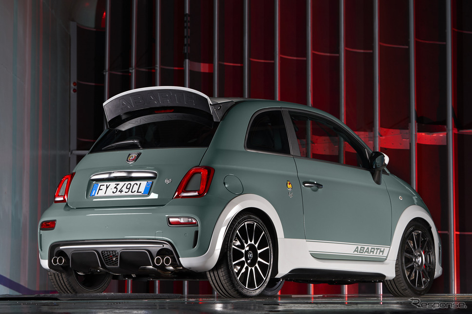 アバルト 695 70°アニバーサリオ《photo by Abarth》
